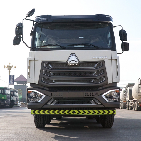 HOWO NX 8×4 Dump Truck