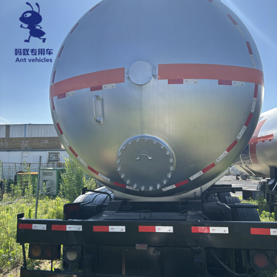 LNG Tanker Semi-trailer for Nigeria